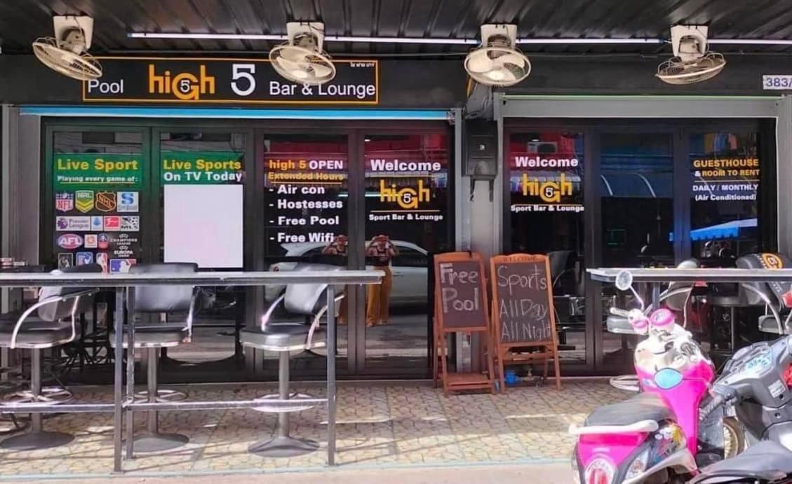 High5 Guesthouse Pattaya Extérieur photo