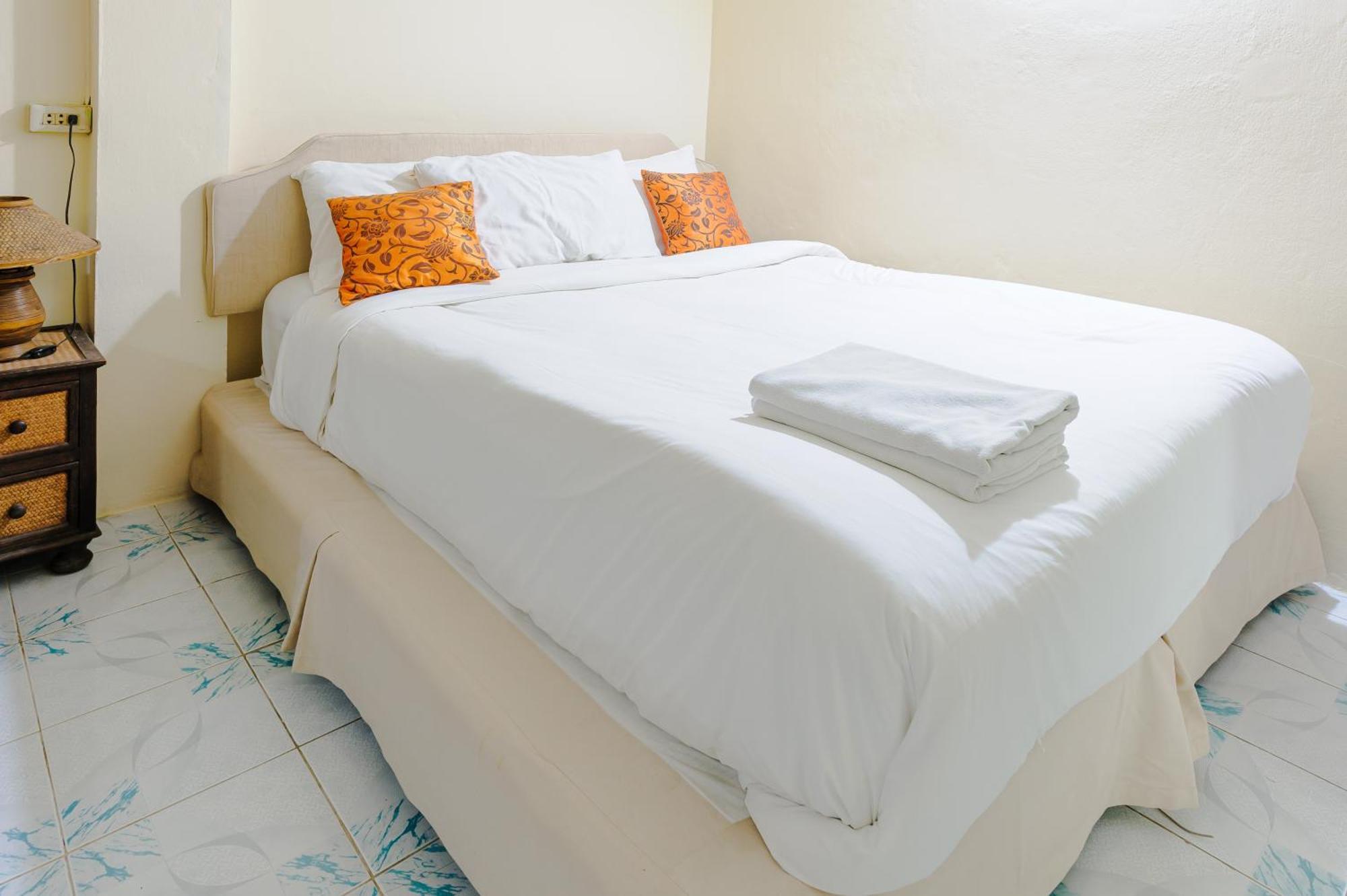 High5 Guesthouse Pattaya Extérieur photo