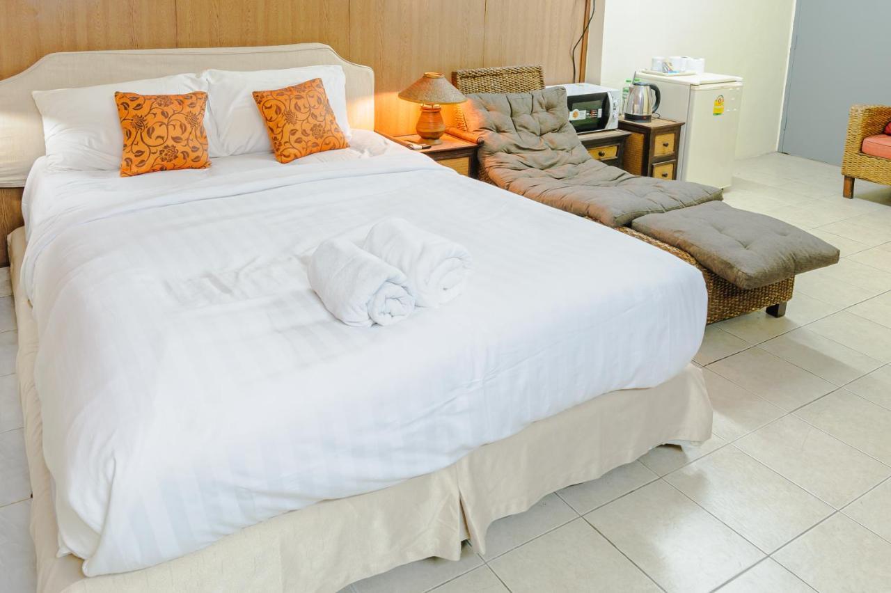 High5 Guesthouse Pattaya Extérieur photo