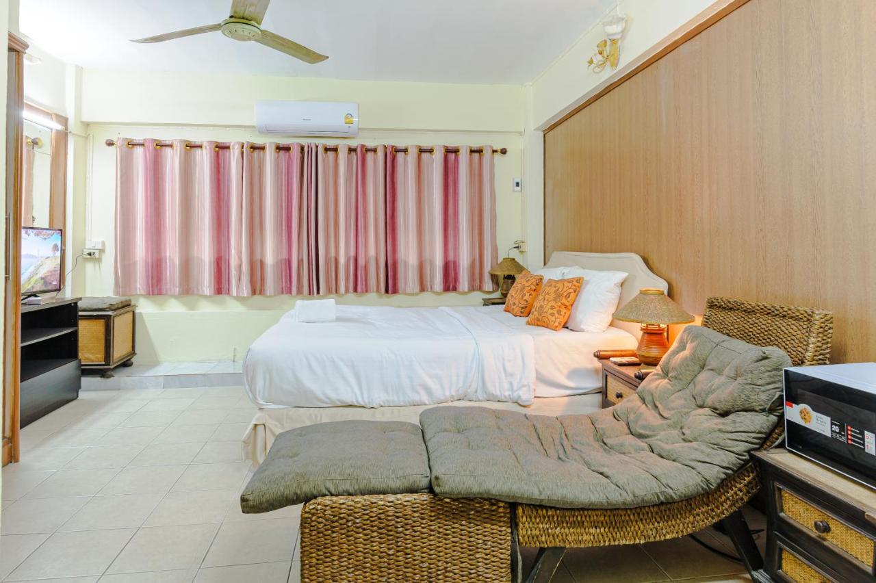 High5 Guesthouse Pattaya Extérieur photo