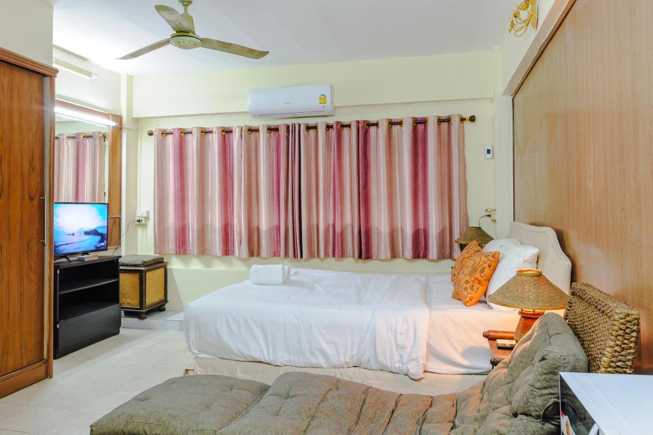 High5 Guesthouse Pattaya Extérieur photo