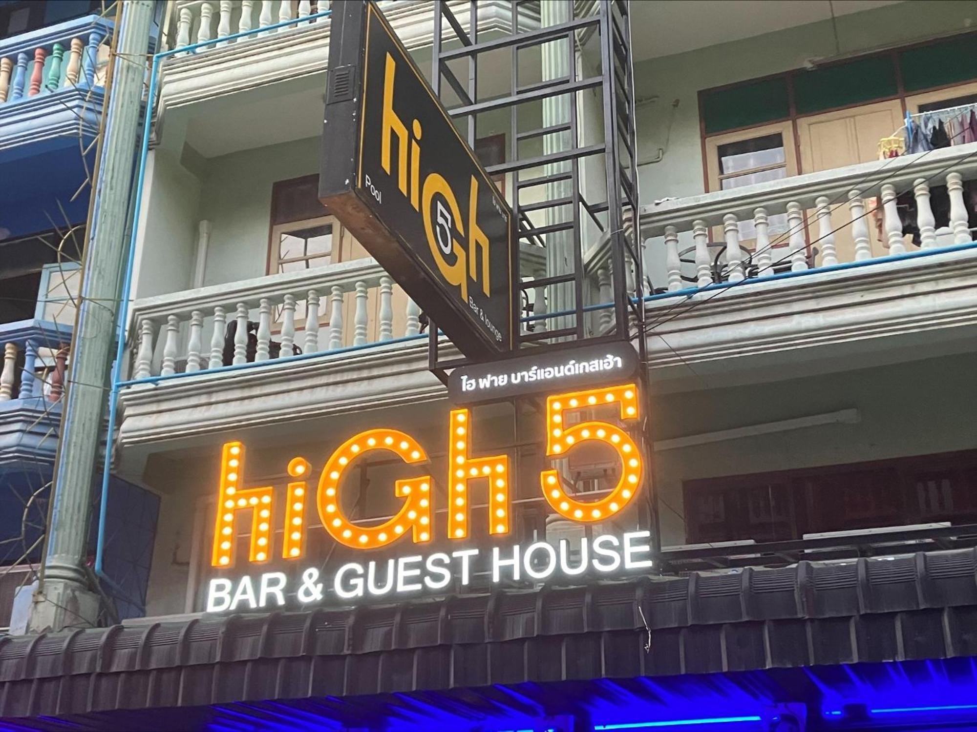High5 Guesthouse Pattaya Extérieur photo
