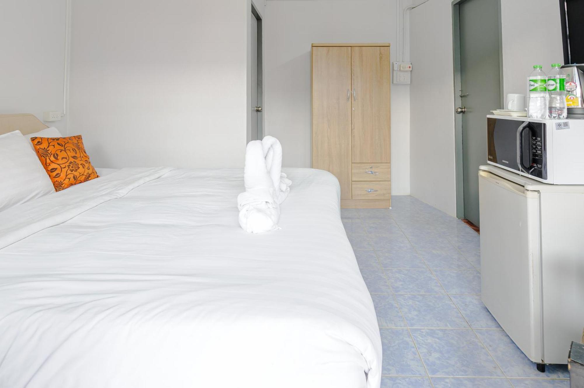 High5 Guesthouse Pattaya Extérieur photo