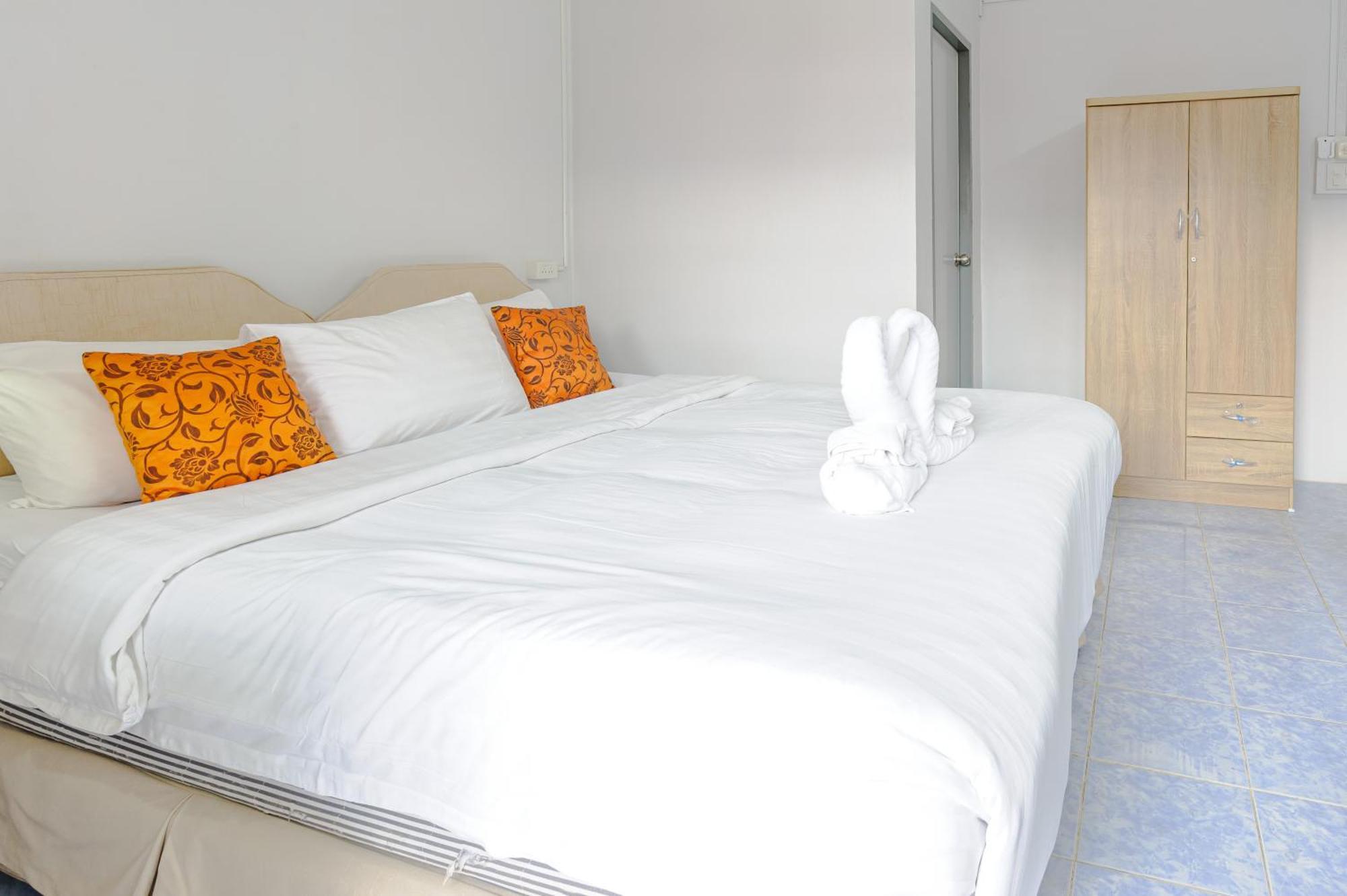 High5 Guesthouse Pattaya Extérieur photo